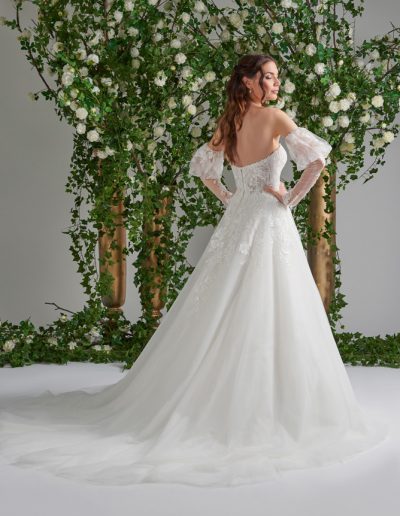 LOUISE 011021-0746