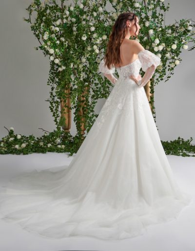 LOUISE 011021-0789